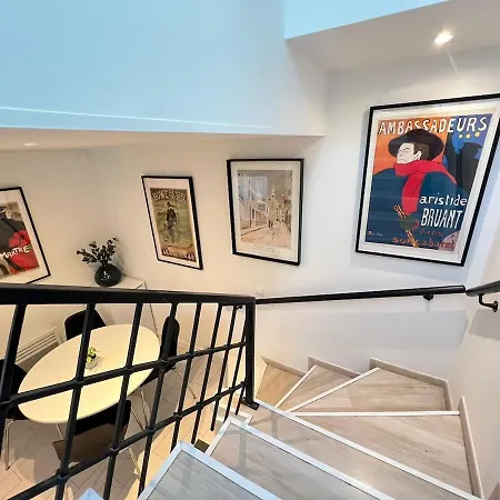 Nyaraló Maison Duplex, 2 Chambres, Terrasse En Rooftop Saint-Ouen